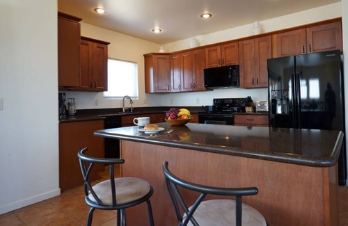 Roosevelt Casa | Spanish home with breathtaking views of Roosevelt Lake!!