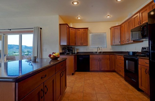 Roosevelt Casa | Spanish home with breathtaking views of Roosevelt Lake!!