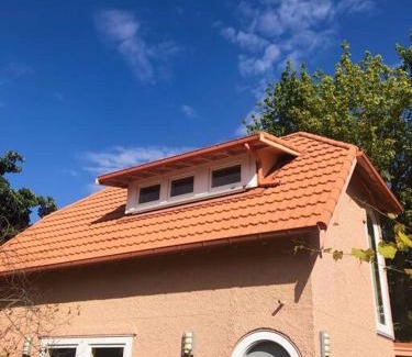 Hastings Apartamento | Spanish Mission Hideaway with pool and garden