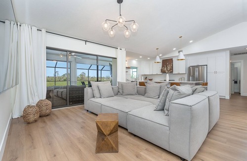 Cape Haze Casa | Spanish Villa with Pool overlooking golf course