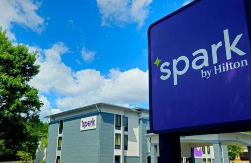Alpharetta Hotel | Spark by Hilton Alpharetta Roswell
