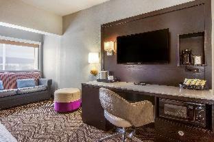 Downtown Chattanooga Hotel | Spark by Hilton Chattanooga Downtown