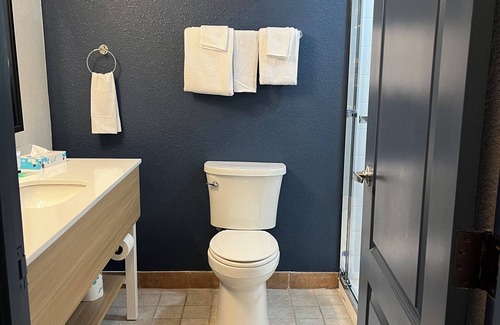 Greenwood Village Hotel | Spark by Hilton Denver Tech Center Greenwood Village