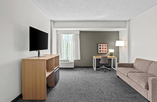 Des Plaines Hotel | Comfort Inn Convention Center - Chicago O'hare Airport