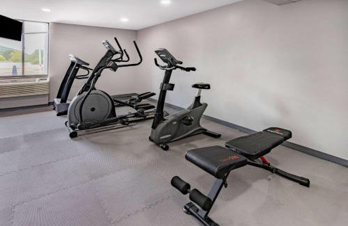 Fishkill Hotel | Spark by Hilton Fishkill