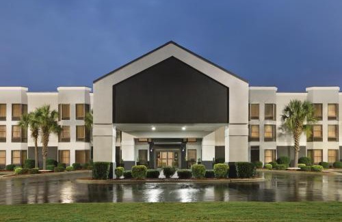 Florence Hotel | Spark By Hilton Florence North I-95, Sc