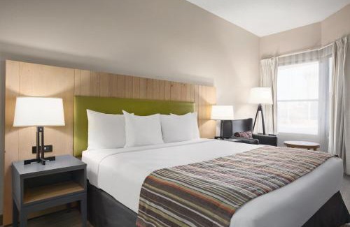 Florence Hotel | Spark By Hilton Florence North I-95, Sc