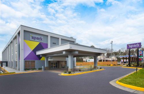 Tougaloo Hotel | Spark By Hilton Jackson Ridgeland