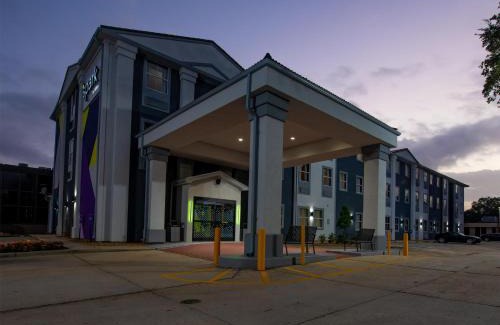 Lafayette Hotel | Spark By Hilton Lafayette South