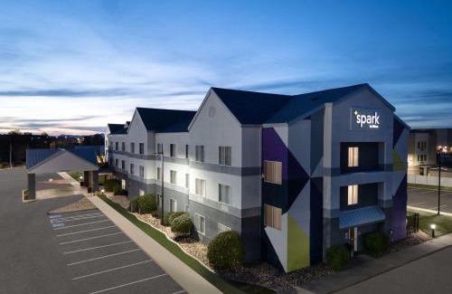 Salt Lake City Hotel | Spark by Hilton Salt Lake City Airport