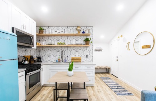 San Onofre Apartamento | Sparkling Clean, Stylish 1-bdrm w/parking - 5 min to hiking & beach!