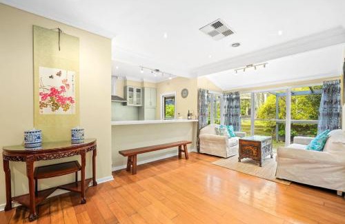Donvale Casa | Sparkling Family Friendly Gem in Leafy Donvale