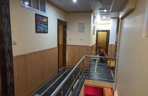 Manali Hotel | Sparklyn Villa Guest House