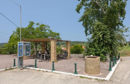 Agia Marina Apartamento | sparrow apartment (Σπουργιτης)