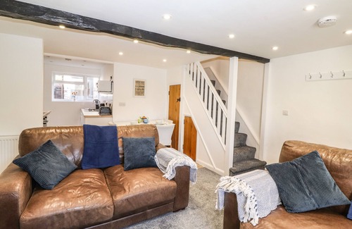 Threlkeld Cabaña | SPARROW COTTAGE, pet friendly, character holiday cottage in Keswick