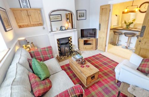 Westbourne Casa | Sparrow Cottage - Westbourne