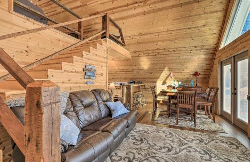 Milledgeville Casa | Sparta Lake Home with Deck and Boating Access!