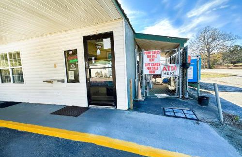 Sparta Hotel | Sparta Seven Motel By OYO near Milledgeville
