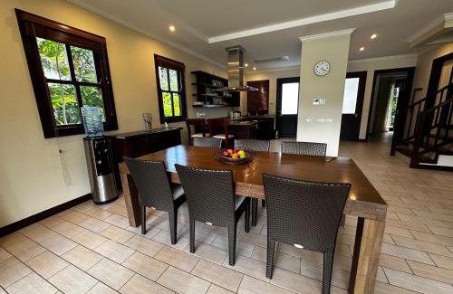 Eden Island Villa | Spas Villas Eden Island