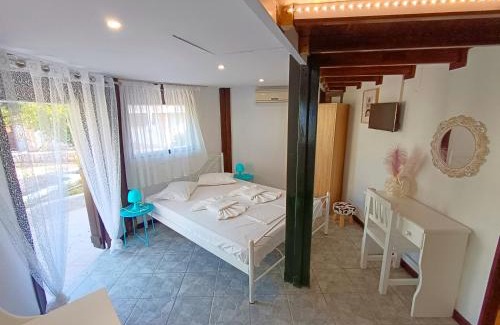Minia Apartamento | Spasmata Village Marios bungalows only adults