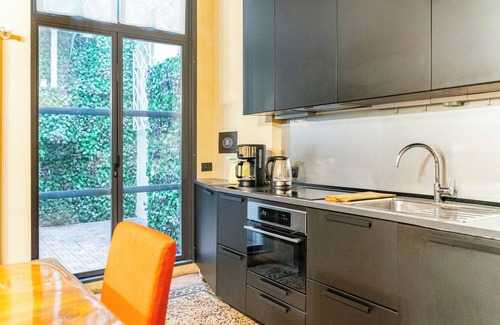 Sud-Est Apartamento | Spazio Seicentesco: 2-bedroom apartment in Verona's city centre with WiFi and AC