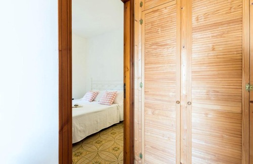 Maddalenedda Casa | Spazioso Appartamento al Mare con Giardino T0520