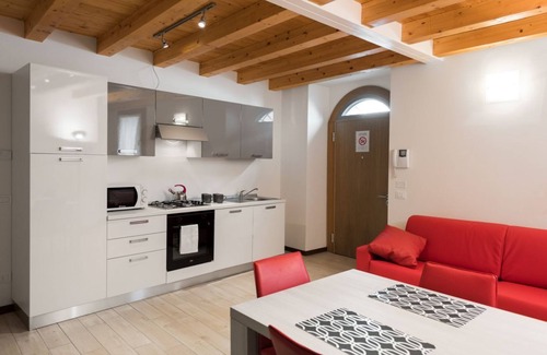 San Zeno Apartamento | Dimora San Zeno 5 - Apartamento moderno y confortable cerca de la Basílica de San Zeno