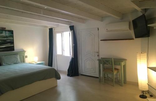 Bahia Calma Apartamento | spazioso e incantevole, funzionale, Wi-Fi, AC, patio, piscina condivisa