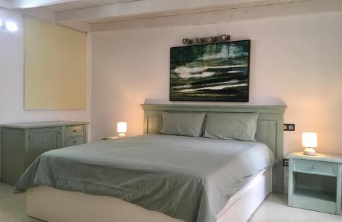 Bahia Calma Apartamento | spazioso e incantevole, funzionale, Wi-Fi, AC, patio, piscina condivisa