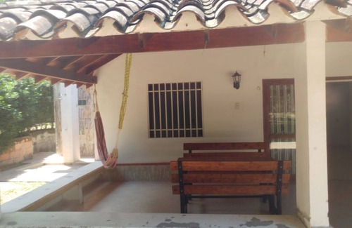 Olaya Cabina | ESPECIAL CABAÑA EN SANTAFÉ DE ANTIOQUIA