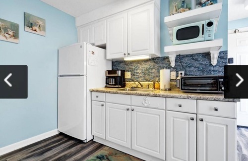 Ocean Ridge Cabaña | CHARMING COASTAL COTTAGE, SWIMMING, OFFSHORE FISHING, TURTLE TOURS, GOLF, BIKING