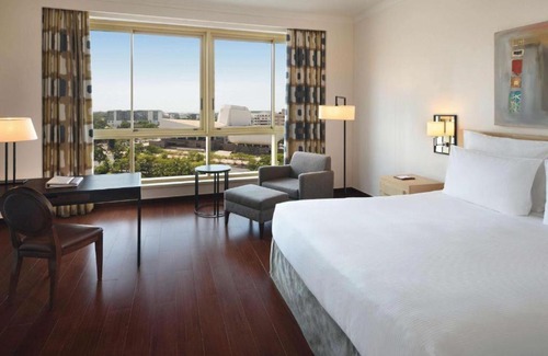 Victoria Borg Apartamento | Special Deluxe King Space Available