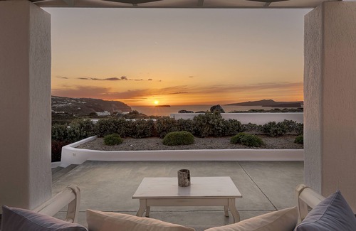 Akrotiri Villa | Oferta especial Impresionante villa familiar Hemera Holiday Home con vistas a la caldera