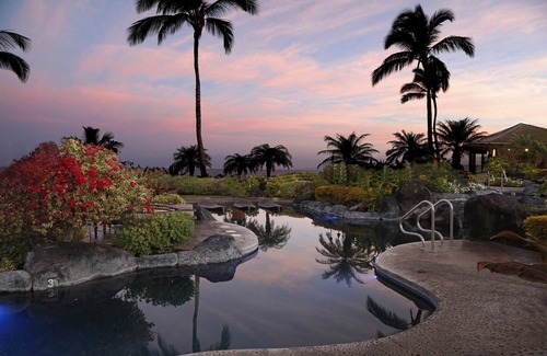 Waikoloa Villa | ¡FRENTE AL MAR Azul hasta donde se puede ver desde Hali'i Kai 15B!
