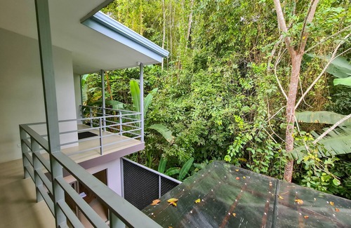 Cocles Cabina | Special room for long stays, comfortable, spacious, private and safe