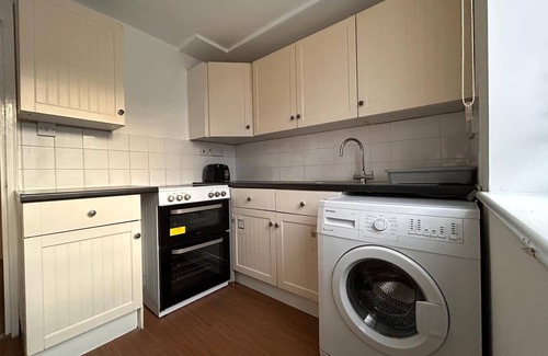 Whalebone Apartamento | Specious 1 Bed flat in east London with Parking and free wifi