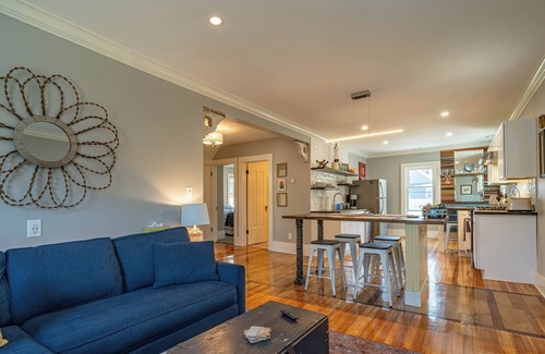 Rochester Apartamento | Spectacular 2 BR, 1.5 BA close to all venues, hospitals & universities