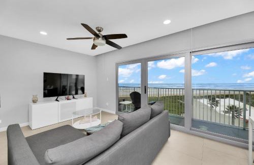 South Padre Island Apartamento | Spectacular 2 bed 2 bath Beach Front Beauty at Aquarius