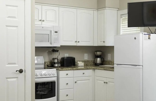 Lackey Complejo | Spectacular 3-bedroom resort in wonderful Williamsburg.