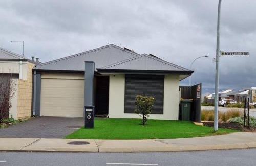 Brabham Casa | Spectacular 3 Bedroom, 2 Bathroom Home.