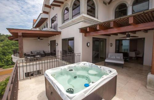 Barrio Los Faroles Apartamento | Spectacular 3 bedroom Penthouse at Crocs Resort Casino