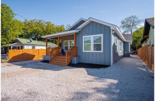 Eastside Promise Neighborhood Casa | Spectacular Brand New 4BR2.5BA Near DT Riverwalk