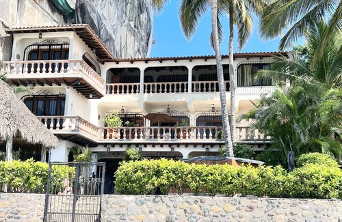 Bucerías Villa | Espectacular Casa Coco, Villa privada frente al mar en Vallarta / Bucerias, México