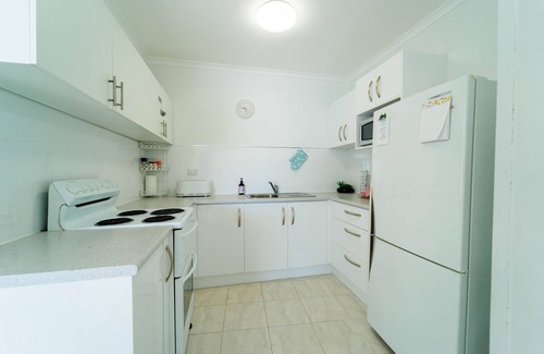 Surfers Paradise Condominio | Spectacular Central Surfers Beach Views from Appartment