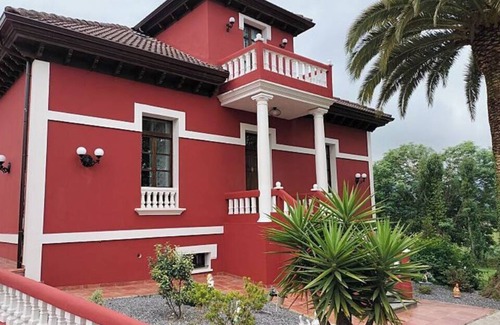 Llanera Villa | Espectacular Villa con piscina