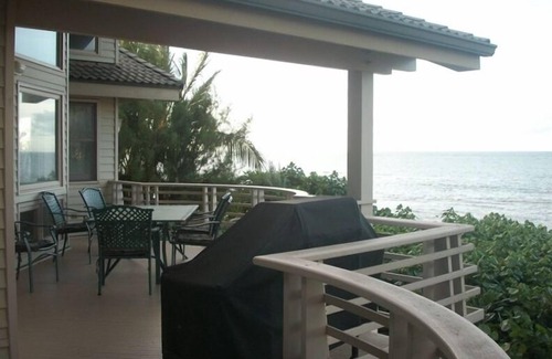Waialua Casa | Espectacular retiro ejecutivo frente a la playa