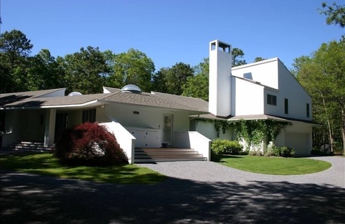 Quogue Casa | Espectacular Hamptons Conjunto Contemporáneo de un refugio privado.