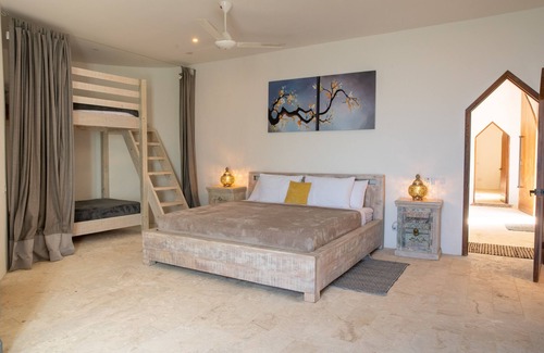 La Ceiba Villa | Villa de lujo contemporánea, vista panorámica 180°, chef, seguridad 24H, sauna