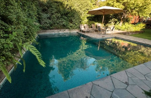 Apoquindo Casa | Espectacular Casa en exclusivo barrio