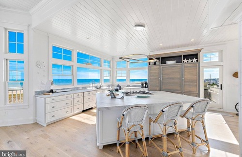 South Beach Haven Casa | Spectacular LBI Oceanfront Escape - newly renovated